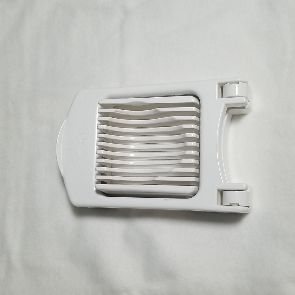 Pampered Chef Egg Slicer